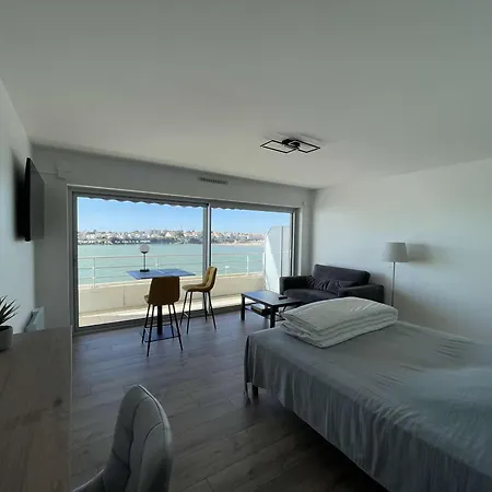 Renove Avec Grande Terrasse Et Garage A - Fr-1-494-184 Apartamento *